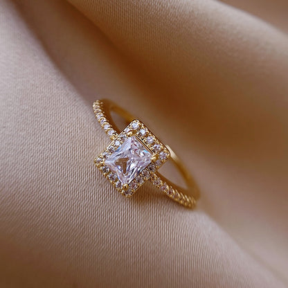 Zircon Gold Ring