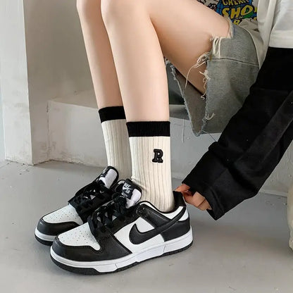 Casual Black White Striped Pile Socks