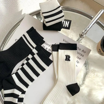 Casual Black White Striped Pile Socks